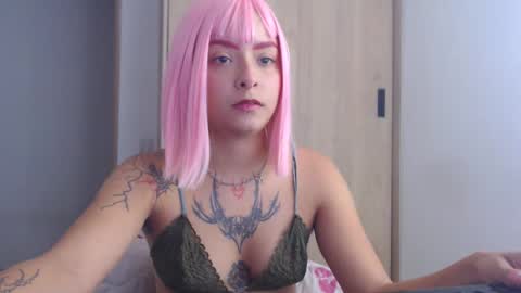 Snapshot of lilith_harmony chatting on 10.22.25 goddess of hell20 online show from 10.22.25