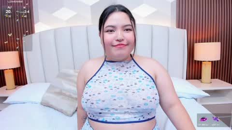 Ashley  online show from 01.21.25