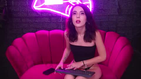 Lilith Moore online show from 09.12.25
