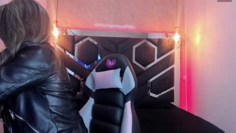 Snapshot of lilith_nv chatting on 02.22.25 Lilith online show from 02.22.25