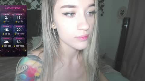 Snapshot of lilith_parker chatting on 12.28.24 Lilith Parker online show from 12.28.24