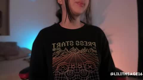 lilith_sage_ online show from 10.13.25