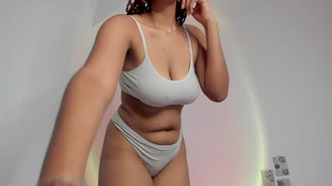 Alejandra  online show from 12.22.24