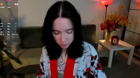 Snapshot of lilithlunna chatting on 11.08.25 Lilith online show from 11.08.25