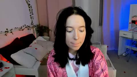 Snapshot of lilithlunna chatting on 11.09.25 Lilith online show from 11.09.25