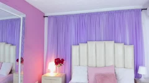 Snapshot of lilithmars69 chatting on 01.08.25 Lilith online show from 01.08.25