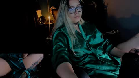 lilithmystic01 online show from 01.11.25