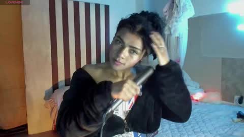 Snapshot of lilithsabeth chatting on 10.11.25 lilithsabeth online show from 10.11.25