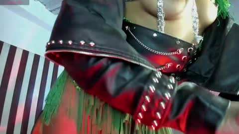 Snapshot of lilithsabeth chatting on 10.16.25 lilithsabeth online show from 10.16.25