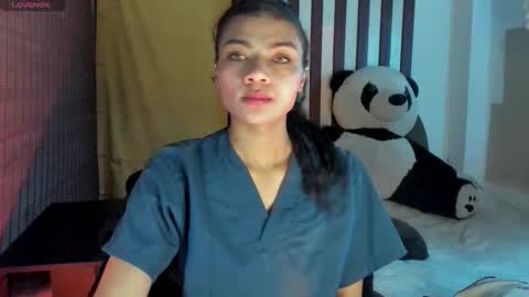 Snapshot of lilithsabeth chatting on 10.25.25 lilithsabeth online show from 10.25.25