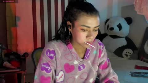 Snapshot of lilithsabeth chatting on 10.29.25 lilithsabeth online show from 10.29.25