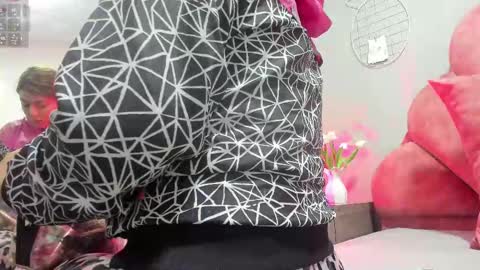 Snapshot of lilithsmith__ chatting on 02.11.25 lilithsmith__ online show from 02.11.25