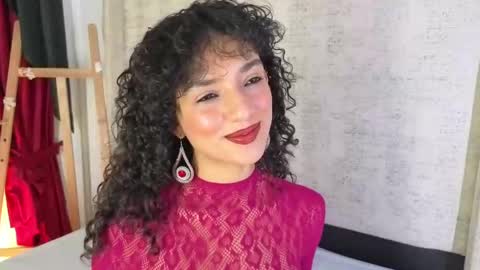 Snapshot of lilithsteinberg chatting on 09.18.25 jessi 3 online show from 09.18.25