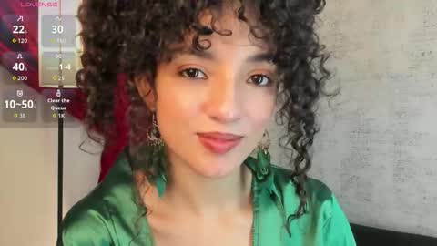 Snapshot of lilithsteinberg chatting on 11.13.25 jessi 3 online show from 11.13.25