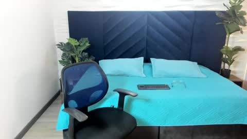 Lil James online show from 02.04.26