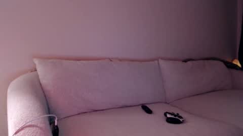 Snapshot of liljbby chatting on 11.24.25 Jay please help me reach 50 thumbs up online show from 11.24.25