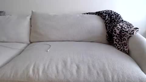 Snapshot of liljbby chatting on 12.22.25 Jay please help me reach 50 thumbs up online show from 12.22.25