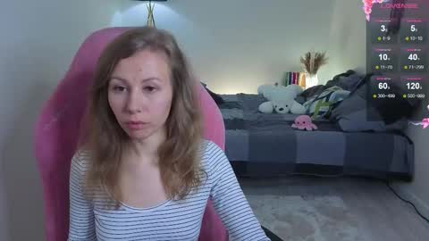 Snapshot of lill_mary chatting on 10.02.25 Maria online show from 10.02.25