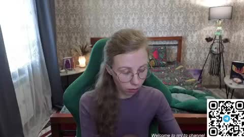 Snapshot of lill_mary chatting on 05.23.26 Maria online show from 05.23.26
