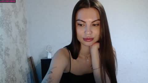 Snapshot of lillalovly chatting on 02.04.25 Lilla online show from 02.04.25
