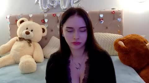 Snapshot of lilliana_moon chatting on 02.11.26 lilliana_moon online show from 02.11.26