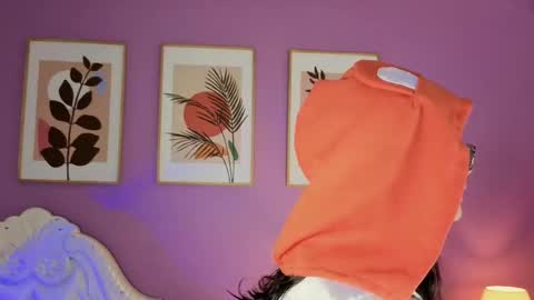 Snapshot of lillianderson chatting on 10.07.25 lillianderson - Next stream start at 0700hs GTM-3 online show from 10.07.25