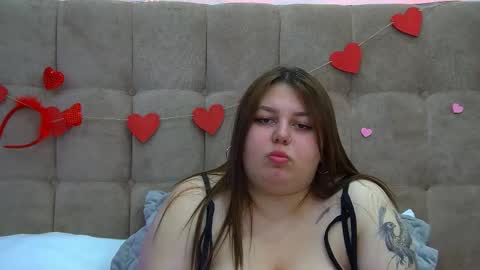 LillianHaig online show from 02.17.25