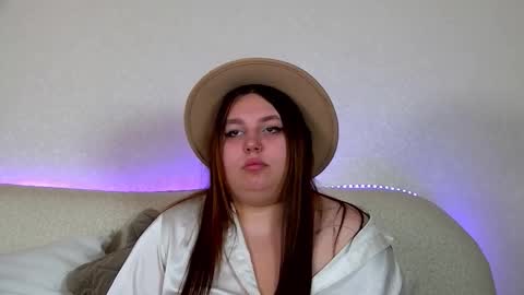 LillianHaig online show from 10.09.25