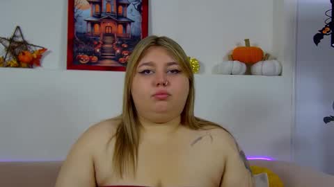 LillianHaig online show from 11.02.25