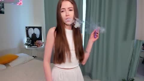 Snapshot of lillianperrys chatting on 02.20.26 Lily online show from 02.20.26