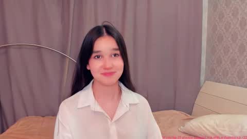 Celina Lillie online show from 12.19.25