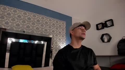 Lillith and Mike online show from 03.04.25