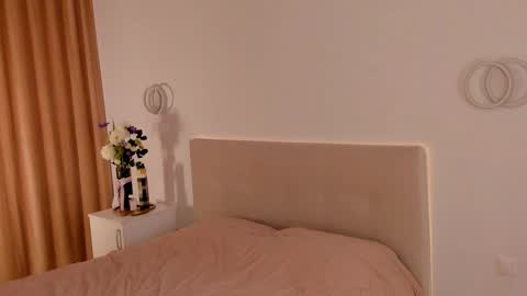 lilly_s0ul online show from 09.30.25