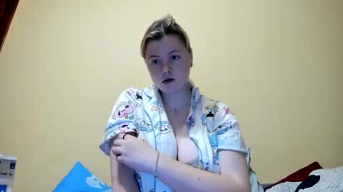 Lilly Depp online show from 11.20.25