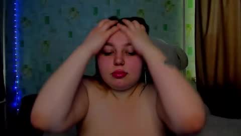 Snapshot of lillyhaigh chatting on 05.05.26 lillyhaigh online show from 05.05.26