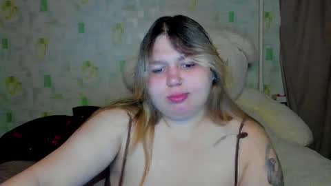 Snapshot of lillyhaigh chatting on 05.28.26 lillyhaigh online show from 05.28.26