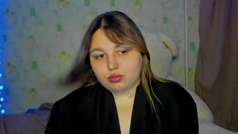 Snapshot of lillyhaigh chatting on 06.04.26 lillyhaigh online show from 06.04.26
