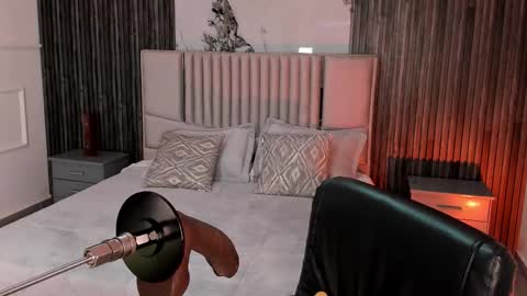 Lilly Ortiz online show from 02.20.26