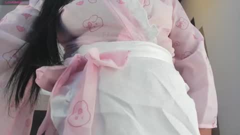 Snapshot of lillyy16 chatting on 09.18.25 lillyy16 online show from 09.18.25