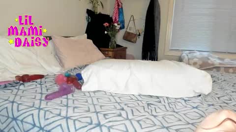 Daisy Bby online show from 02.10.26