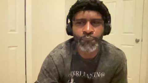 Snapshot of lilnasty100 chatting on 02.15.26 lilnasty100 online show from 02.15.26