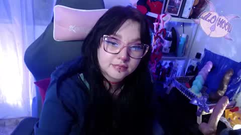 Lilo  online show from 02.17.25