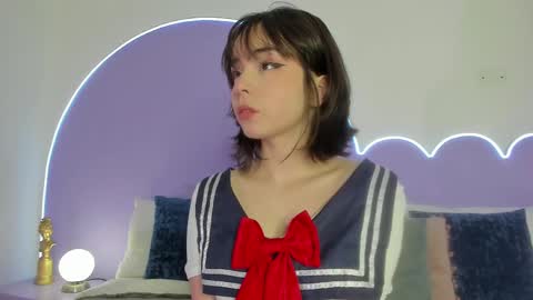 Lilou online show from 03.04.25