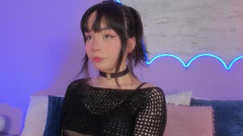 Lilou online show from 10.09.25