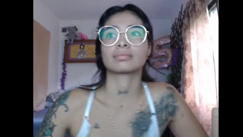 Snapshot of lilpalacio chatting on 12.10.24 lil palacio online show from 12.10.24