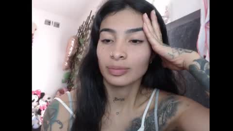 Snapshot of lilpalacio chatting on 12.29.24 lil palacio online show from 12.29.24