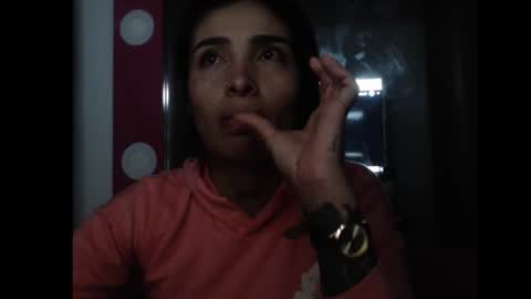 Snapshot of lilpalacio chatting on 01.04.25 lil palacio online show from 01.04.25