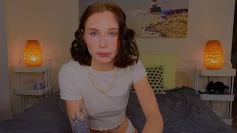 Jesse and Grace online show from 02.08.25