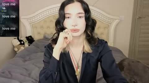 Snapshot of lilpupsonish chatting on 06.02.26 Jesse and Grace online show from 06.02.26