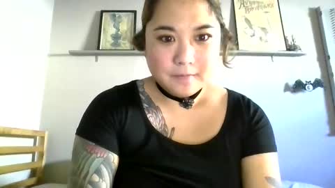 Snapshot of lilqtp2t chatting on 10.20.25 lilqtp2t online show from 10.20.25